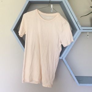 Everlane pale tee. S